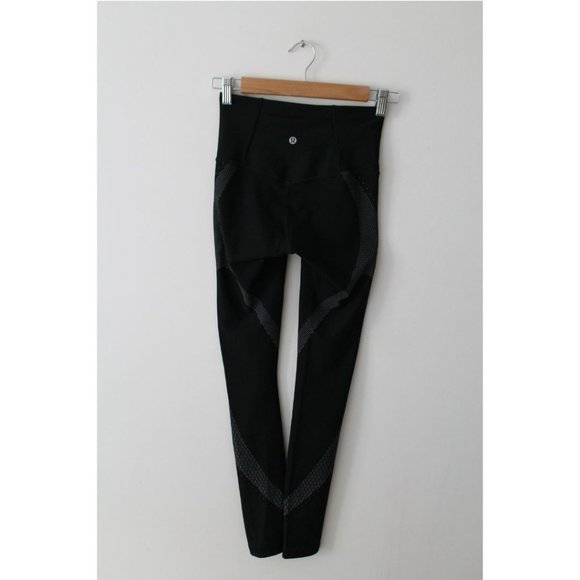 Lululemon Mapped Out High-Rise Tight 28" Black Glacier Grey Size 4 - Picture 5 of 11